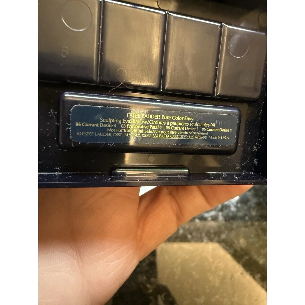 Estee Lauder Pure Color Envy Sculpting Eye Shadow Currant Desire-3 Shade Purple